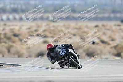 media/Dec-07-2025-CVMA (Sun) [[3e7d2de5dc]]/Race 12- Formula 40 MW and LW/